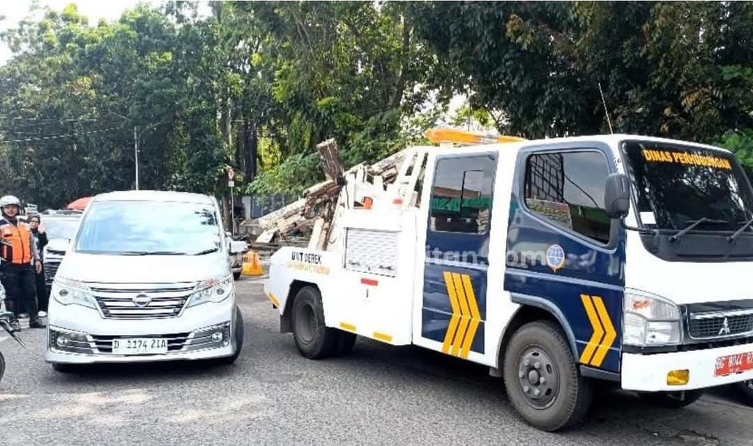 Diduga Oknum DPRD Kota Palembang Menerima Setoran Parkir Dari Jukir RS AK Gani Benteng Kuto Besak