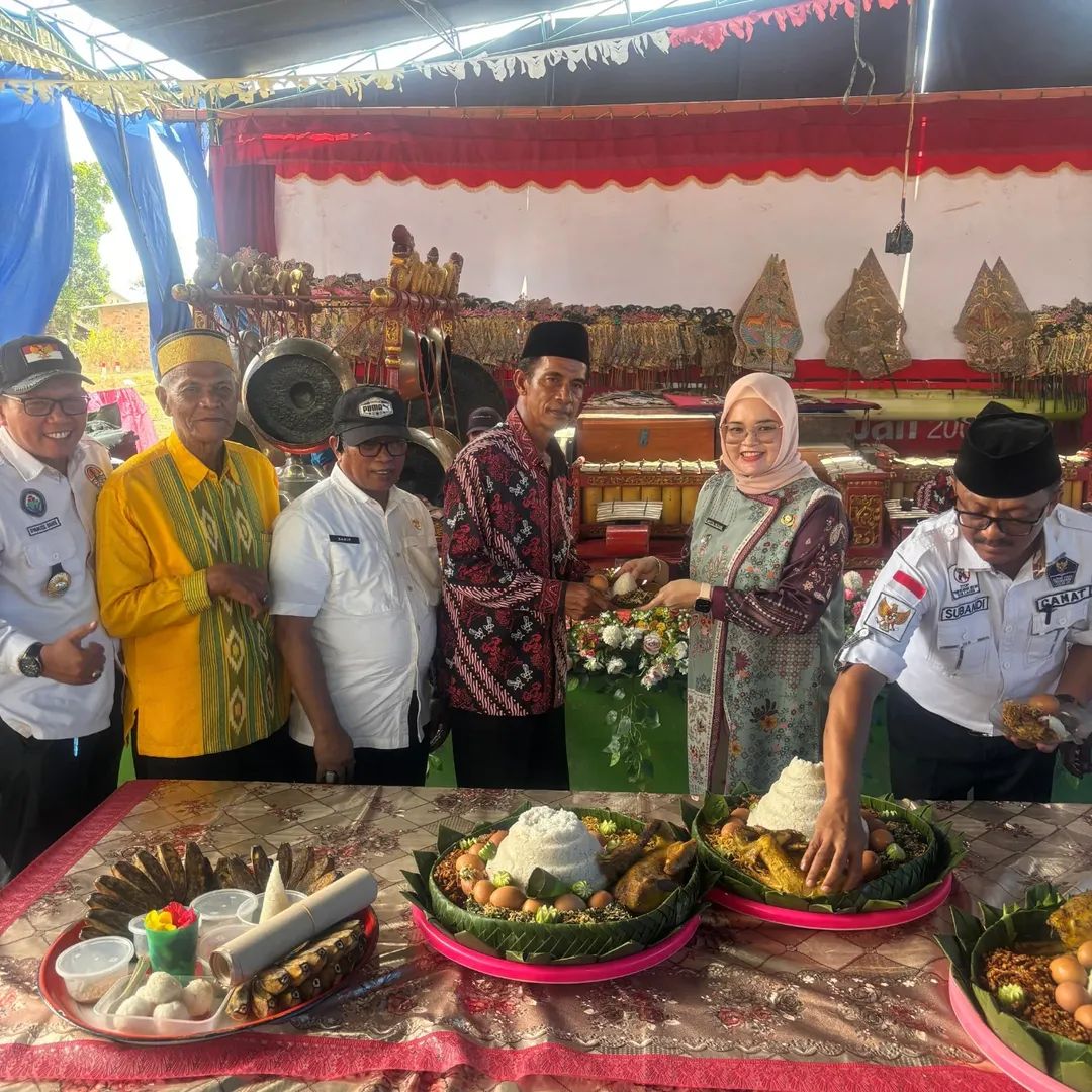 Wabup Banyuasin Hadiri Acara Bersih Desa Pangestu Ke-53, Apresiasi Kebersamaan Warga