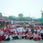 Camat Talang Kelapa Buka Kegiatan Gerak Jalan Tingkat SD, SMP, dan SMA Se-Kecamatan Talang Kelapa dalam Rangka HUT ke-80 RI