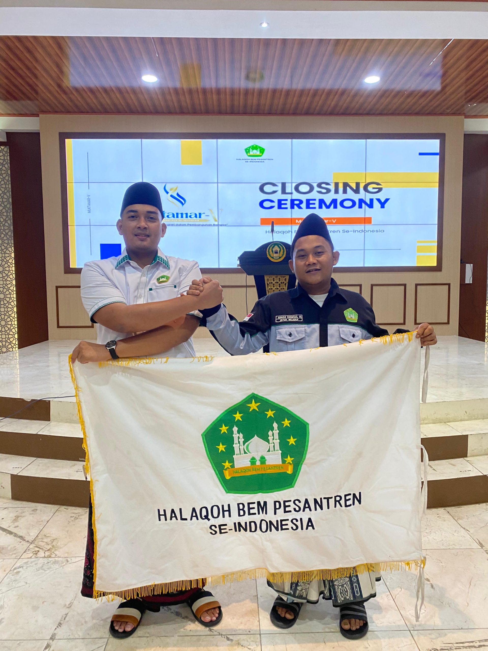 Ahmad samsul munir terpilih menjadi presidium nasional halaqoh bem pesantren di mukhtamar ke-V