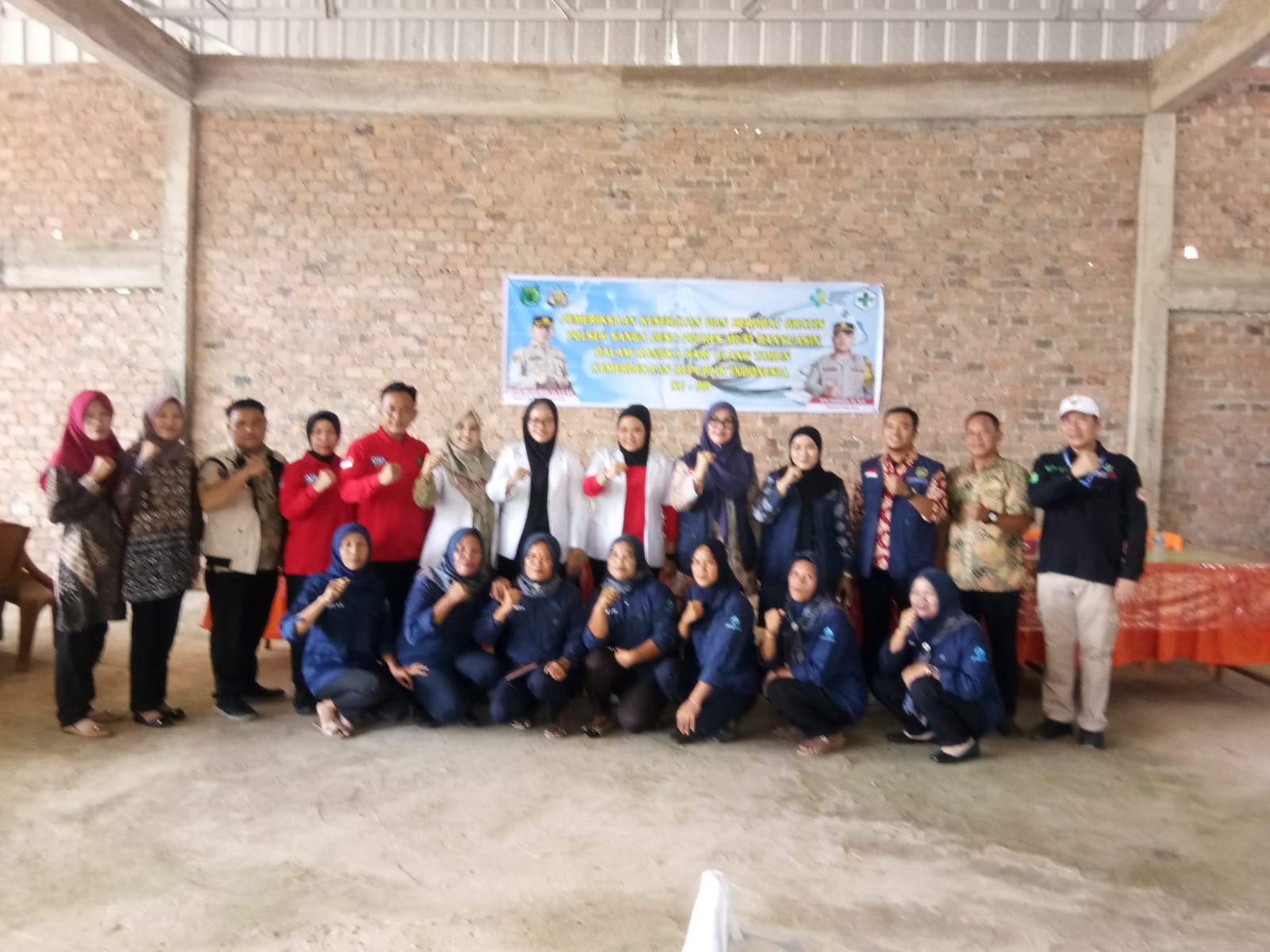 Peduli Masyarakat, Polsek Sanga Desa Gandeng Dinkes Propinsi Sumsel Gelar Berobat Gratis dan Dokling 