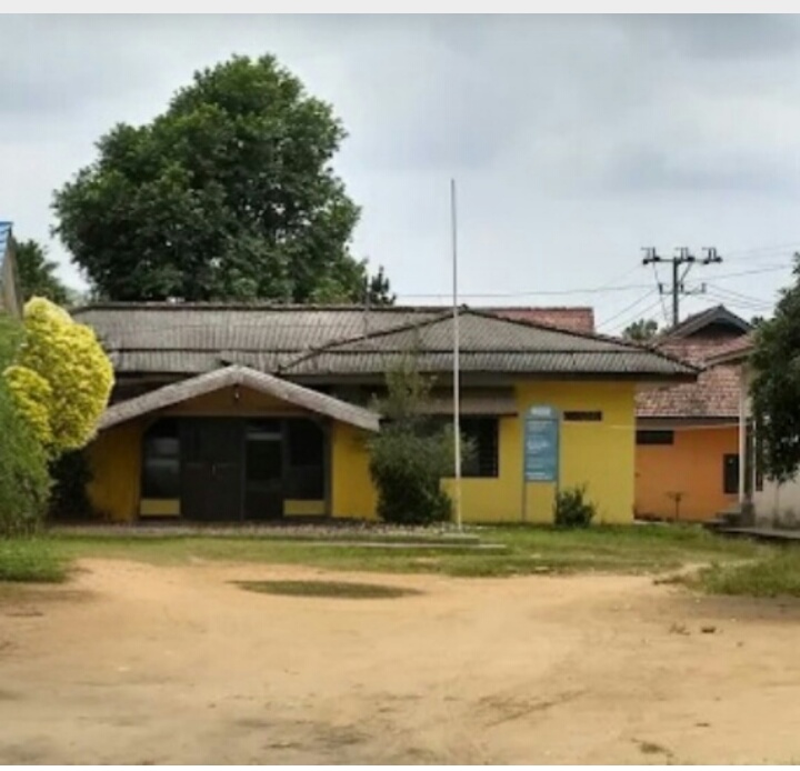 Diduga Pelayanan Bobrok di Kelurahan Air Batu: Warga Dipersulit Urus KIS, Staf Terkesan Masa Bodoh