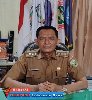 Kepala sekolah SMA NEGERI 2 PALEMBANG Menggucapkan HUT RI KE 80 Thn