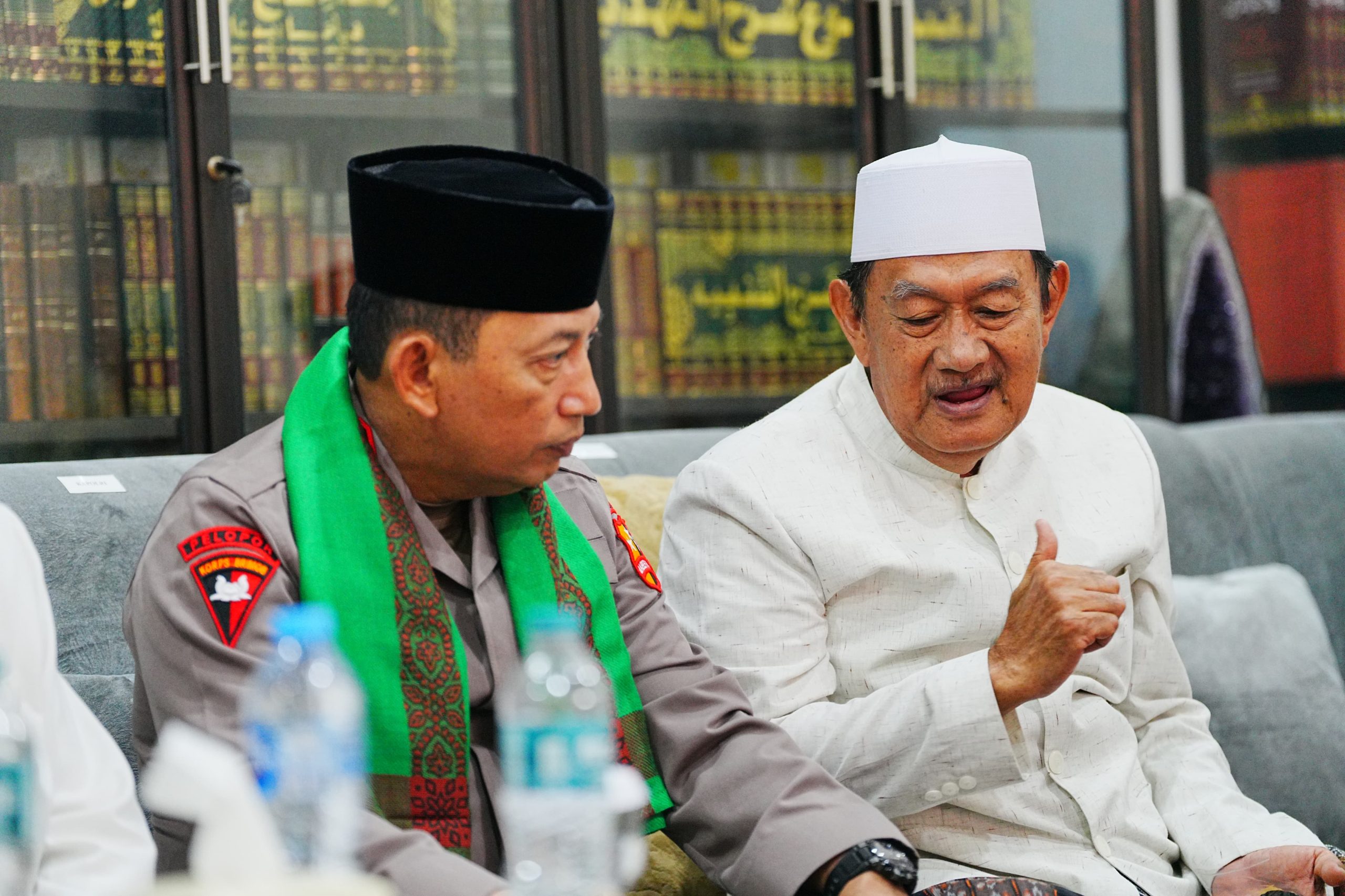 Kapolri Temui Gus Ubed di Ponpes Langitan Jatim, Jaga Silaturahmi dengan Ulama