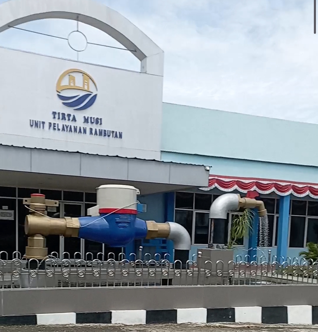 Proyek Pipa Rp1,3 Miliar PDAM Tirta Musi Diduga Tidak Transparan: Papan Proyek Tak Lengkap, Sumber Dana Disembunyikan?