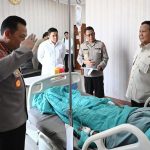 Kunjungi Korban Demo, Presiden Prabowo Prihatin atas Kondisi yang Alami Operasi Besar