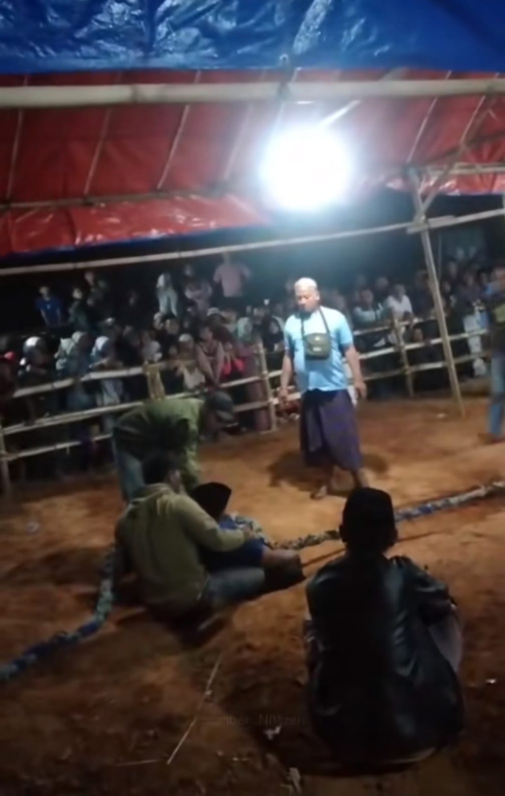 Mendadak Lemas, Peserta Lomba Tarik Tambang di Sumenep Meninggal di Lapangan
