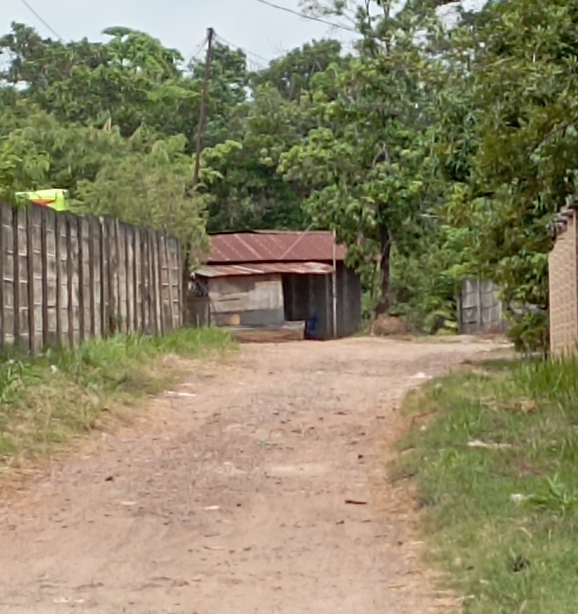 Diduga gudang CPO milik HND dibekingi Oknum APH, Warga Tuntut di bongkar