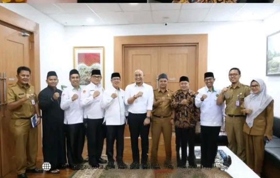 Wali Kota Lubuk Linggau Terima Audensi IPHI