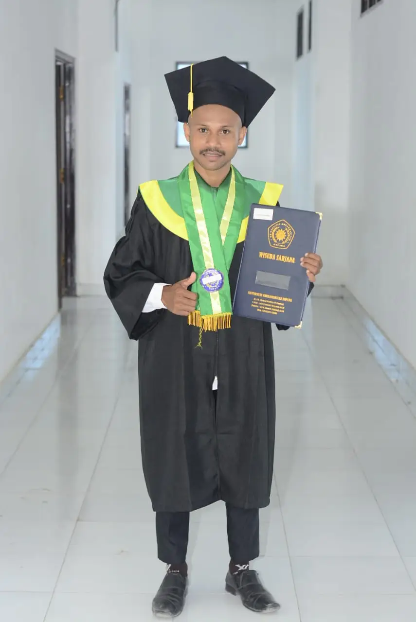 Miris! Warga Desa Poto Keluhkan Belum Terjangkau Akses Internet.