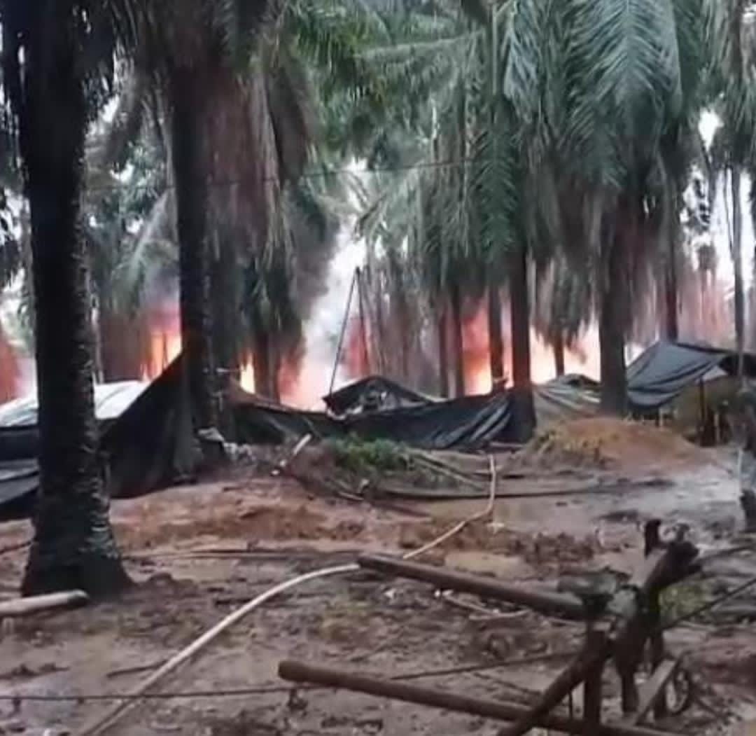 Sumur Minyak Ilegal Terbakar Diduga Milik Oknum ASN PUPR