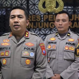 Polres Pelabuhan Tanjungperak Larang Nyalakan Kembang Api dan Petasan saat Malam Tahun Baru.
