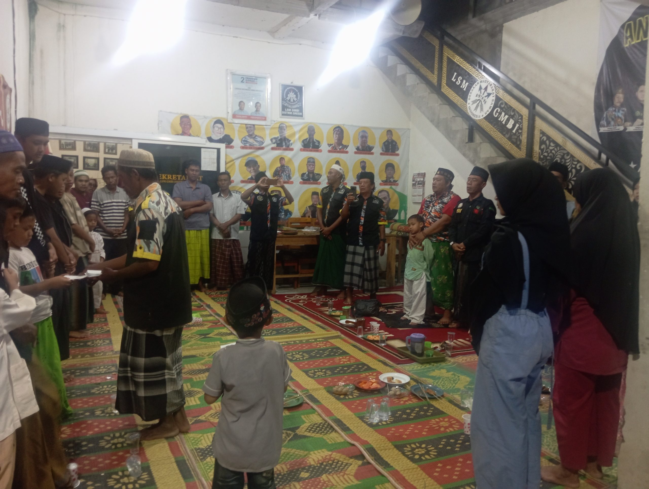 Rutinitas Santunan anak yatim piyatuh GMBI distrik Gresik