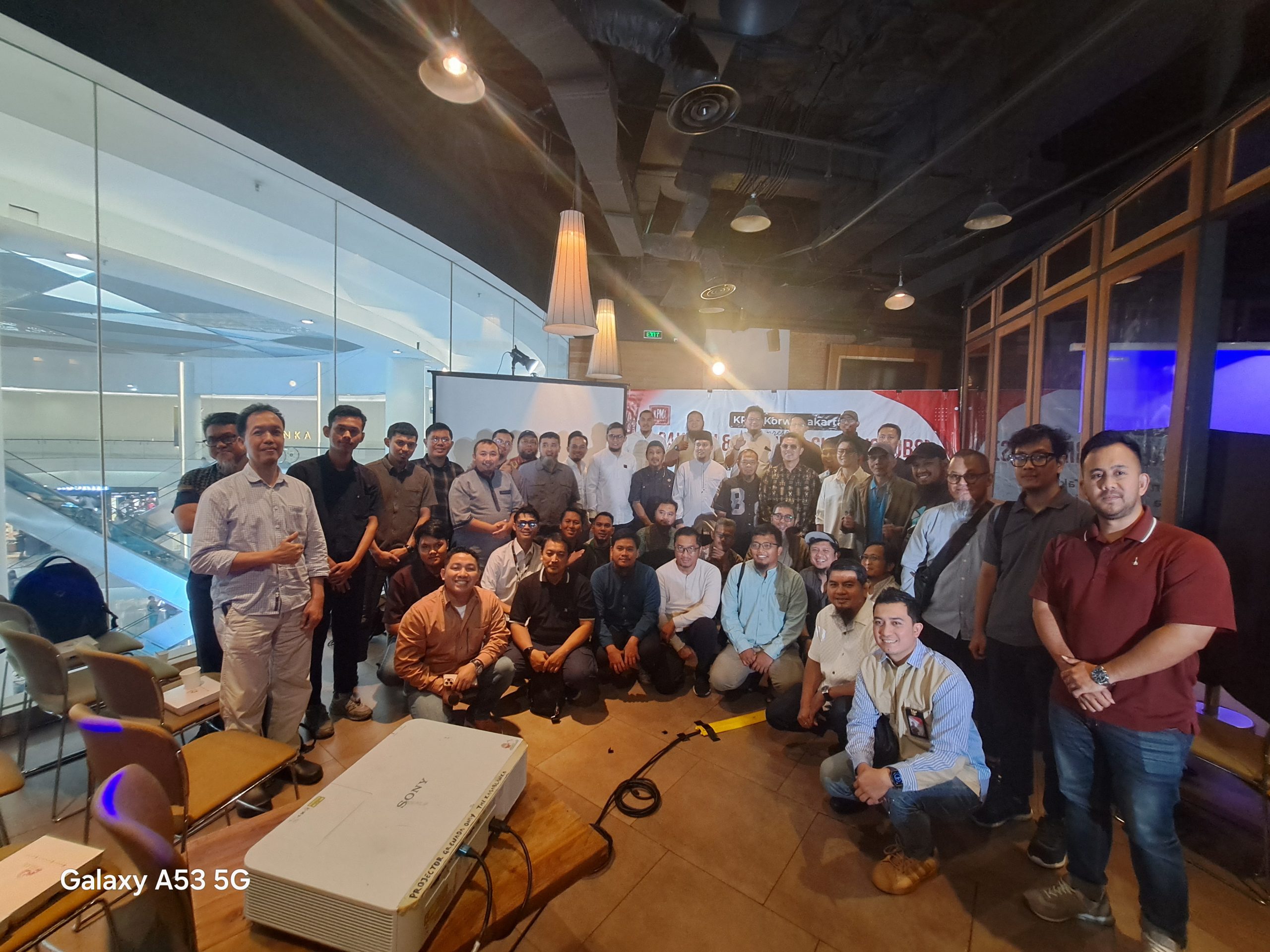 Ilham Reza Ferdian, KPMI Jakarta: Strategi Perusahaan Lokal Menaklukkan Pasar Nasional dan Internasional