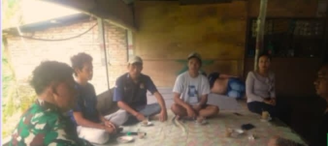 Babinsa 05/TP Dairi Gelar Kegiatan Komunikasi Sosial, Berikan Penyuluhan Kesehatan dan Pertanian