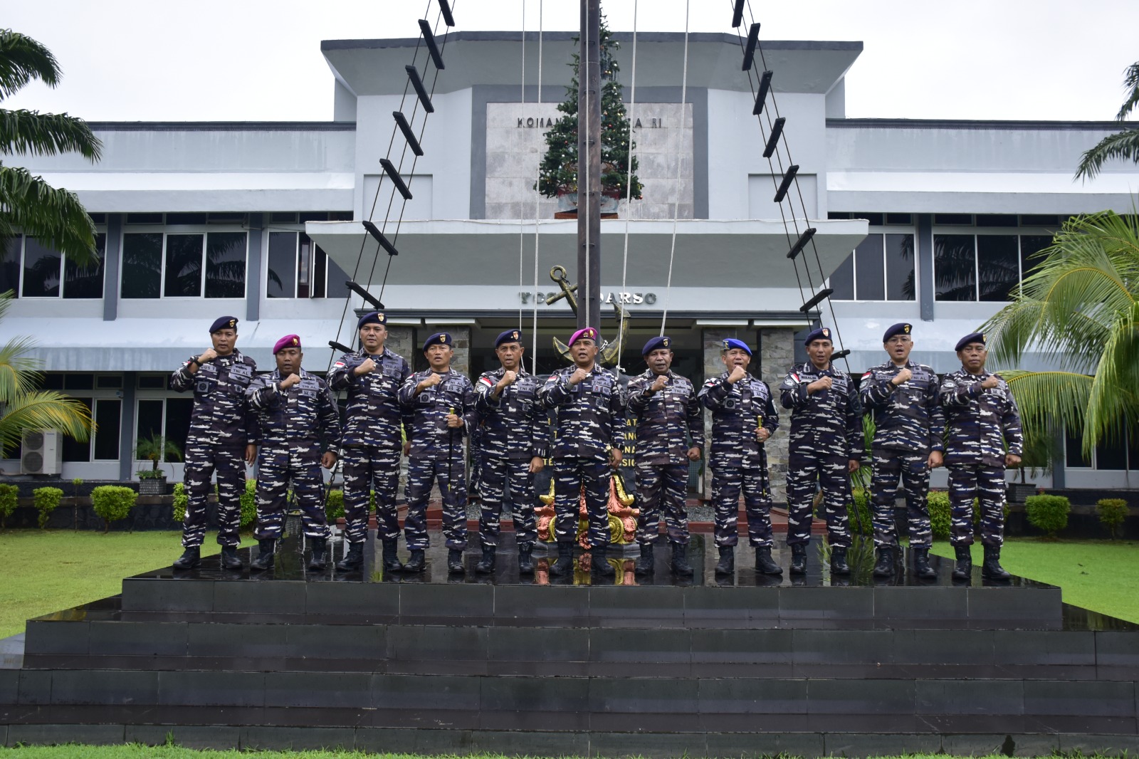Penyerahan Jabatan Dansat Lantamal X TNI AL Kepada Dankodaeral X Sebagai Dampak Validasi Organisasi