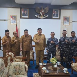 Danlanal Bintan Jalankan Courtesy Call Ke Bupati Bintan Untuk Pererat Sinergi Pemerintahan