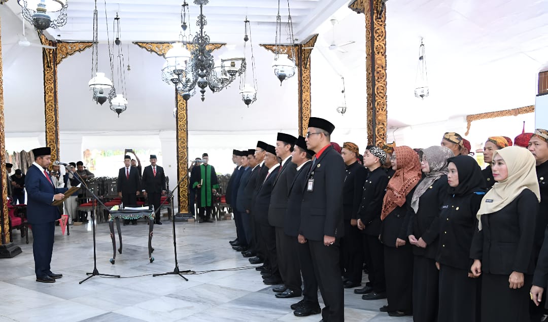 ‎Perombakan Jabatan ASN, Bupati Sumenep Targetkan Pelayanan Publik Makin Cepat dan Profesional