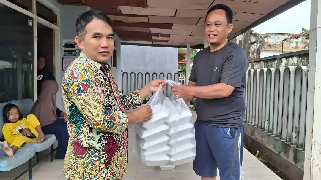 Gelombang Tinggi Tahan Warga Kepulauan di Daratan, Pemkab dan Baznas Sumenep Perkuat Respons Darurat