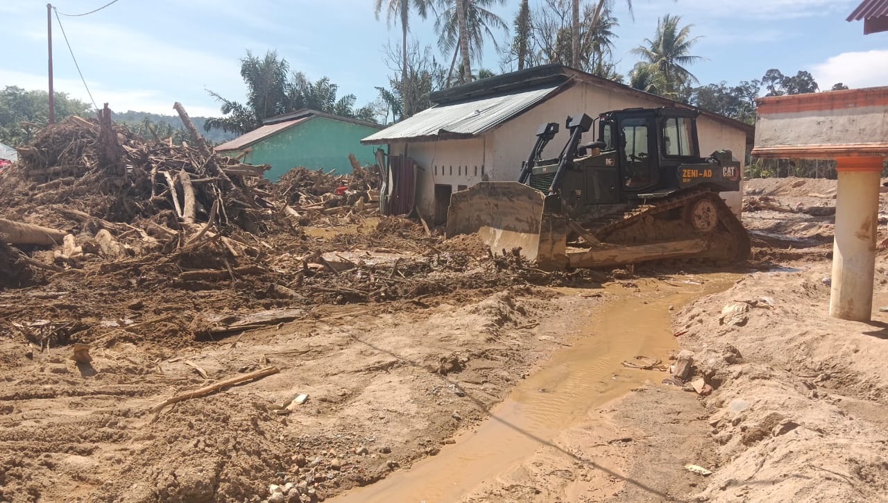 Satgas Gulbencal Kodam I/BB Maksimalkan Alat Berat Dukungan TNI AD untuk Normalisasi GKPI Hutanabolon