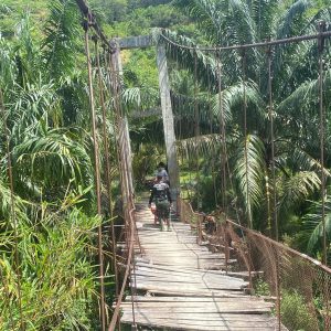 Satgas Kodim 0212/TS Bangun Jembatan Gantung Penghubung Antarwilayah di Kec. Halongonan, Paluta