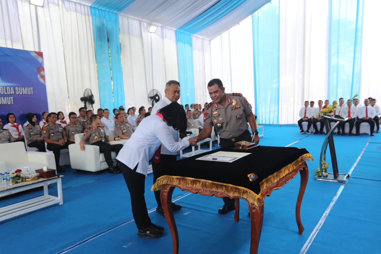 Kapolda Sumut Pimpin Serah Terima Penanganan Perkara ke Ditreskrimsus PPA dan PPO, Tekankan Pendekatan Humanis dan Profesional