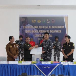 Tegakkan Hukum dan Cegah Hama Penyakit, Lanal Nias Serahkan Perkara Karantina serta Musnahkan 227 Ekor Babi Ilegal