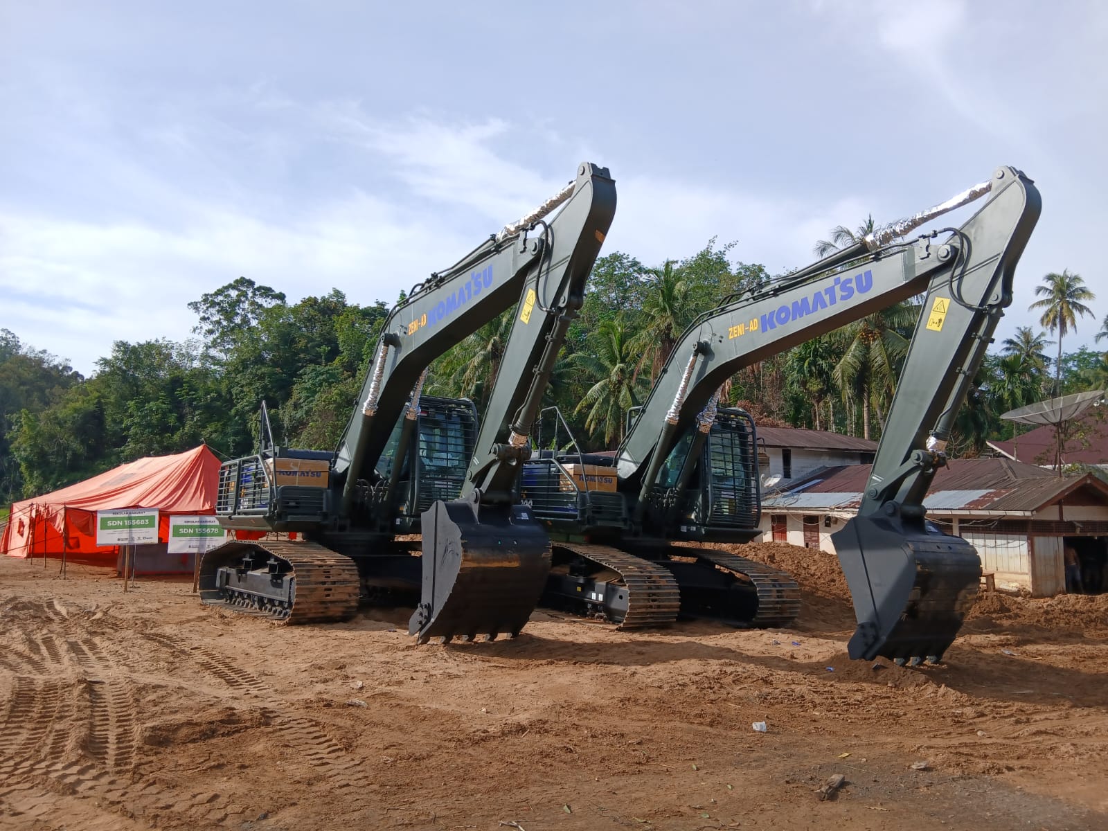 Satgas Gulbencal Kodam I/BB Terima Dukungan Alat Berat dari Kasad untuk Penanganan Bencana di Tapteng