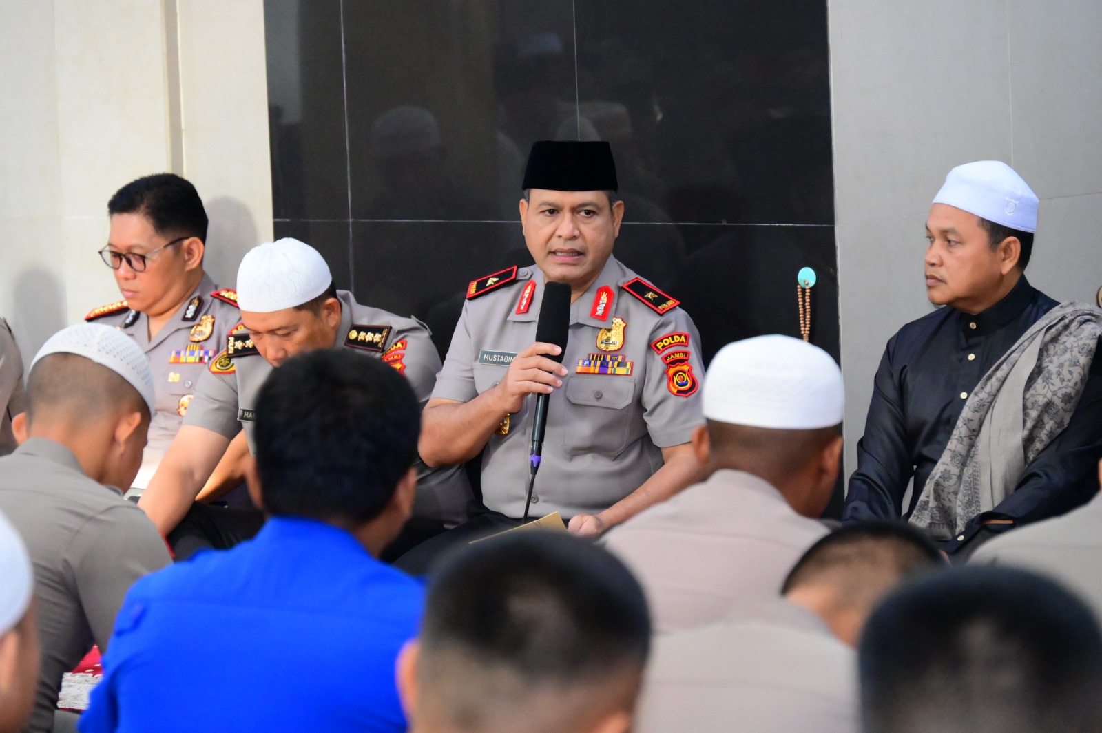 Peringatan Isra Mir’aj 1447 H, Wakapolda Jambi : Jadikan Isra Mir’aj sebagai momentum pembinaan spiritual bagi seluruh personel Polri