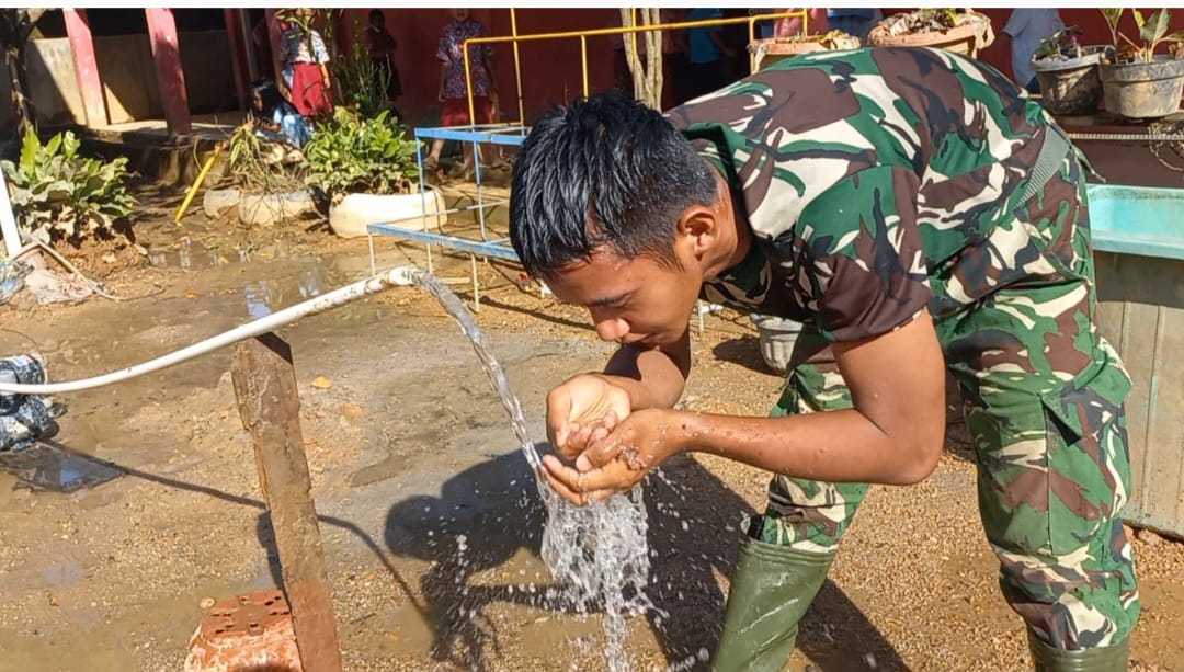 Satgas Gulbencal Kodam I/BB Selesaikan Pembuatan Sumur Bor Fasilitas Umum di SD Negeri Aek Tolang Induk