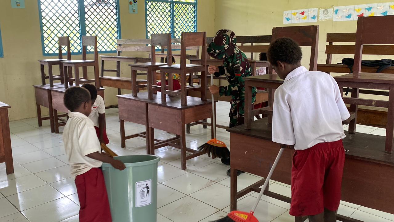 Satgas Yonif 123/Rajawali Gelar Karya Bhakti, Berikan Sentuhan Hangat pada Empat Pos di Papua Selatan