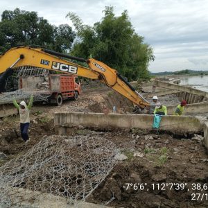 Menghadapi Dinamika Alam Bengawan Solo, PU SDA dan Kontraktor Susun Perbaikan Lanjutan