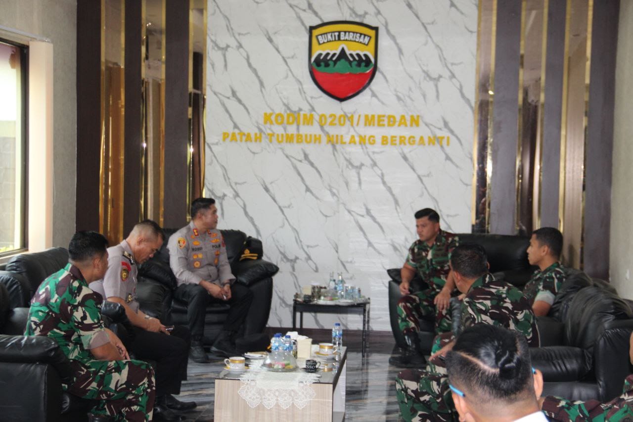 Perkuat Sinergitas dan Membangun Komunikasi Solid, Dandim 0201/Medan Terima Kunjungan Silaturahmi Kapolres Belawan