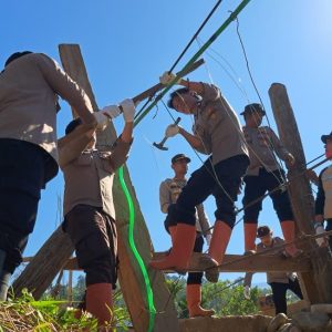 Polres Gayo Lues Bangun Empat Jembatan Gantung, Warga: Dapat Menjual Hasil Kebun Ke Pasar