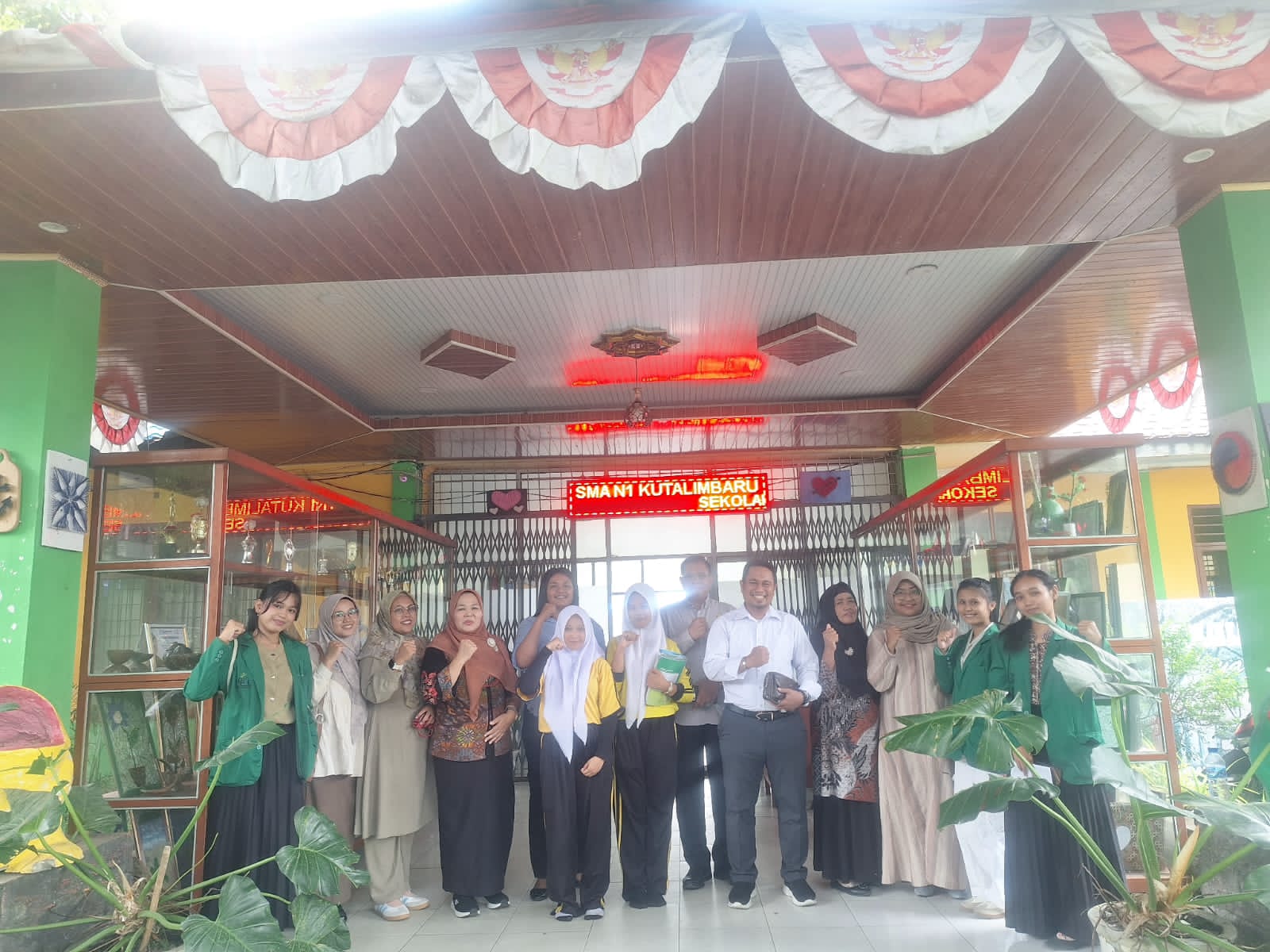 Dekan FKM UINSU Ajak Siswa SMA Kuta Limbaru Kuliah Di Kampus Unggul