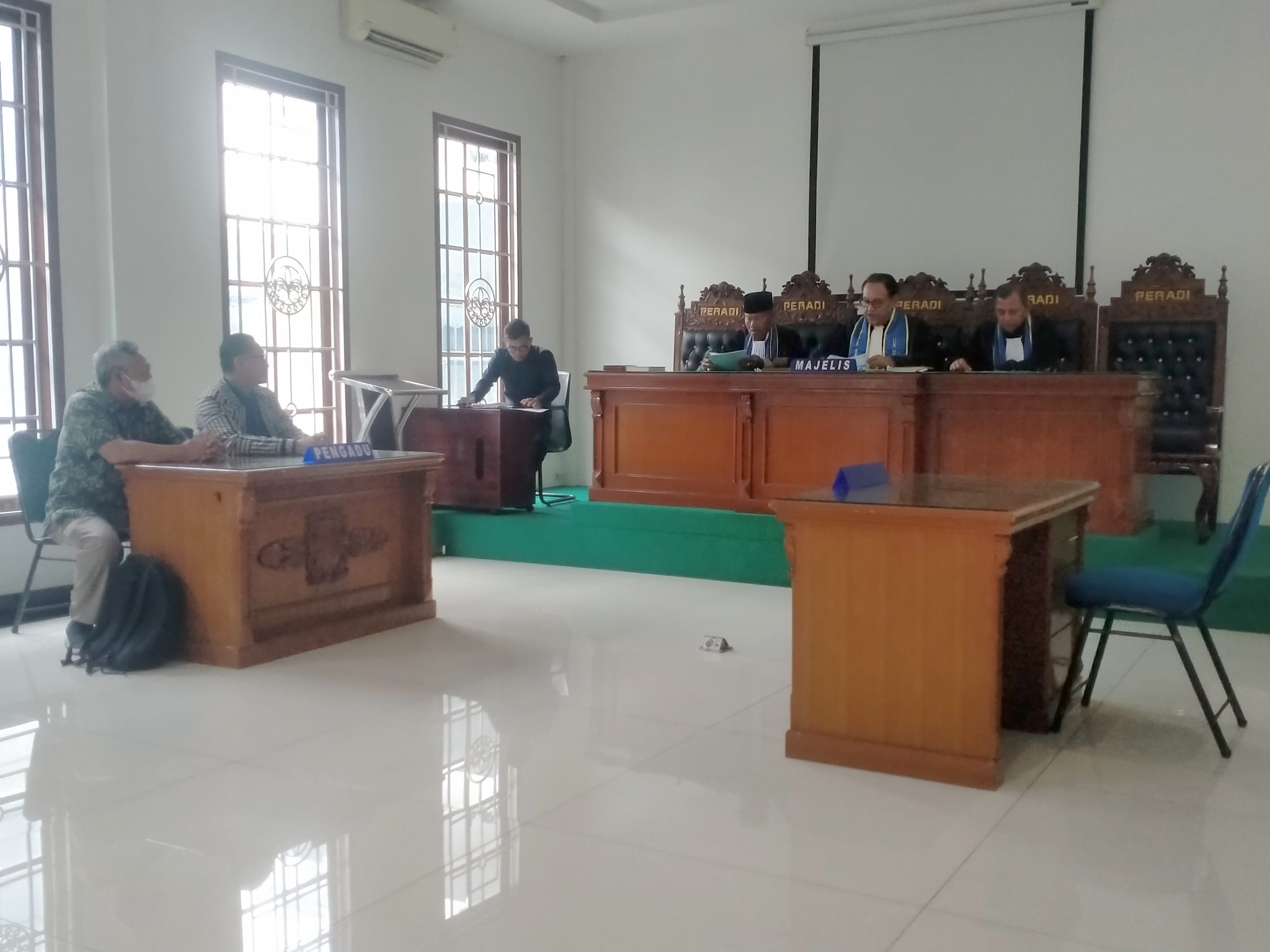 Sidang Putusan Kode Etik Peradilan, Elman Simangunsong S.H M.H Tidak Bisa Beracara Selama 3 Bulan dan Denda 5 Juta