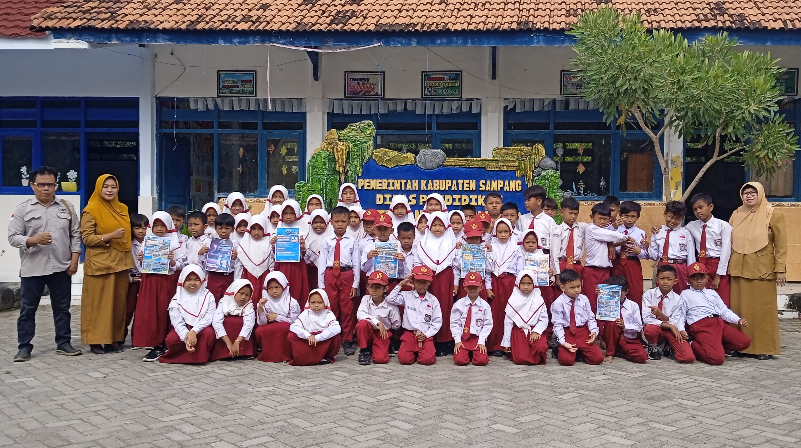 UPTD SDN Gunung Sekar 6 Bersama TK PGRI 1 Siap Mengunjungi Sampang Water Park