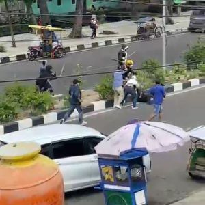 Bentrok Dua Ormas di Depan PS Mall Palembang, Satu Orang Luka Parah
