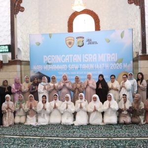 Tim Hadroh Brimob Metro Jaya Iringi Peringatan Isra Mi’raj di Polda Metro Jaya