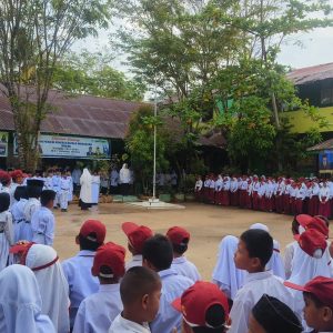 Satgas Gulbencal Kodam I/BB Tuntaskan Pembersihan SD MIN 7 Sibuluan Nalambok Pascabencana Banjir dan Tanah Longsor