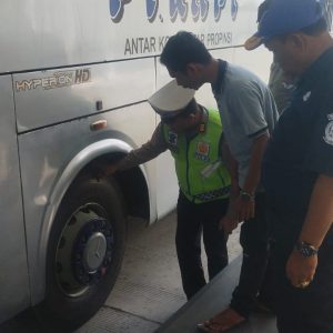 Satlantas Polresta Deli Serdang gelar Ramp Check Angkutan Umum dalam Ops Keselamatan Toba 2026