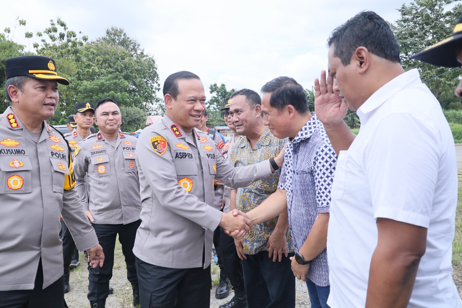 Kapolda Metro Jaya Sambangi Green House Perumahan Bekasi, Dukung Program Pangan Mandiri
