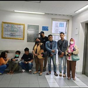 Solidaritas Lintas Komunitas, Jurnalis Jawa Timur Jenguk Bayu Pangarso di RSUD Dr Soetomo