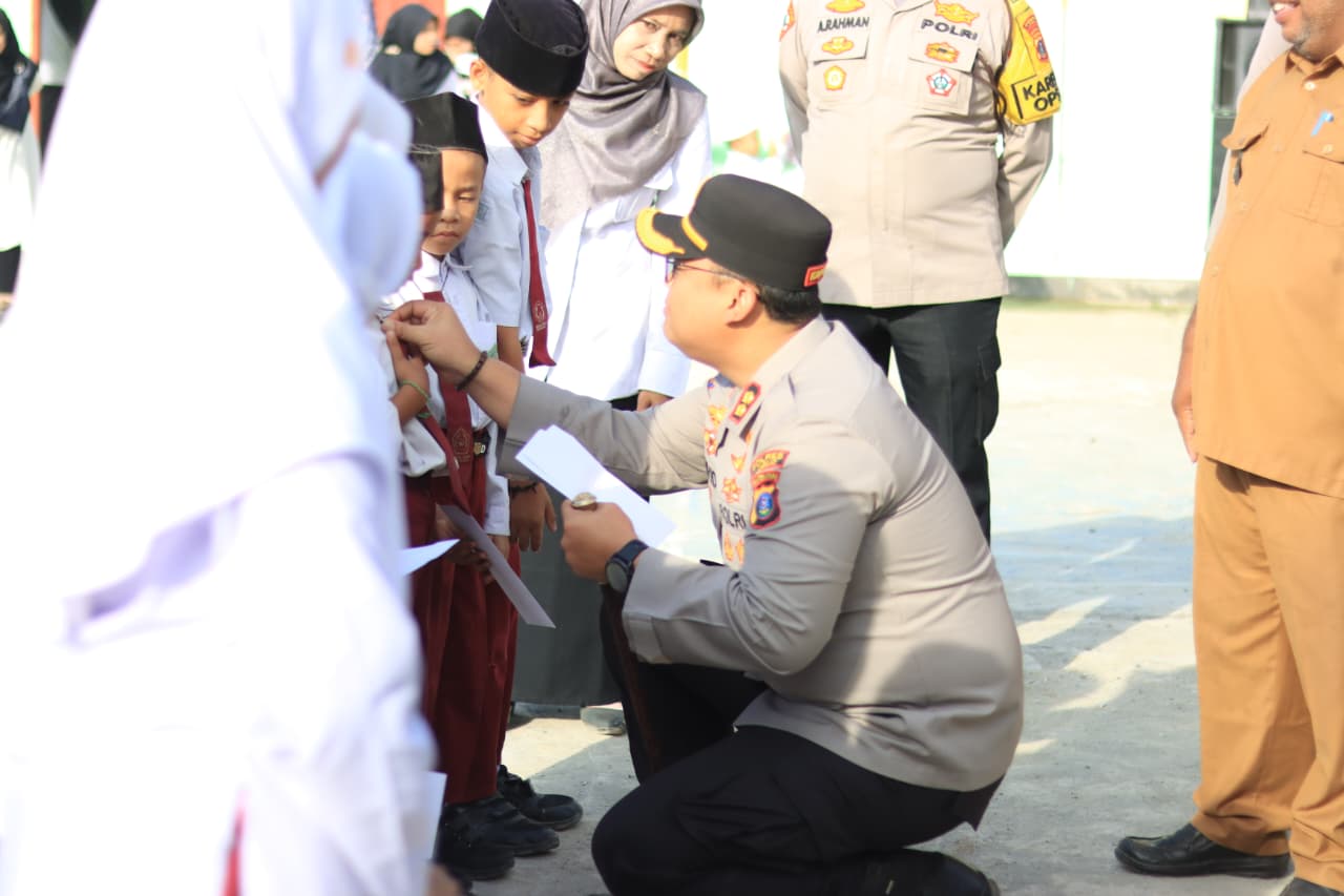 Kapolres Langkat Pimpin Upacara di Yayasan Al – Ihsan, Tekankan Disiplin, Anti Bullying, dan Kepedulian Sosial