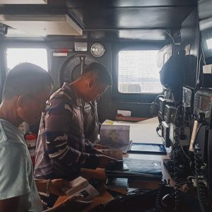 TNI AL Amankan Kapal Pengangkut Limbah B3 di Selat Tioro, Diduga Langgar Sederet Aturan Pelayaran