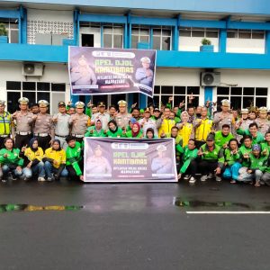 ‎Ratusan Pengemudi Ojol Ikuti Apel Kamtibmas dan Sosialisasi Program “Mappatabe” Polantas Polda Sulsel