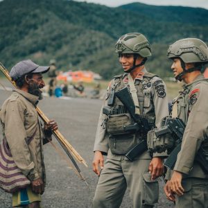 Amankan Aktivitas Ekonomi Warga, Satgas Ops Damai Cartenz-2026 Perkuat Rasa Aman di Kiwirok, Pegunungan Bintang