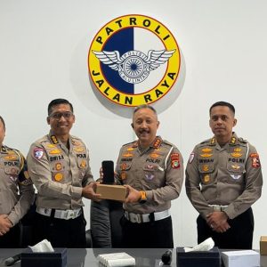 Korlantas Polri Distribusikan 15 Unit ETLE Handheld ke Polda Babel Perkuat Pengawasan dan Penindakan Pelanggaran Lalin