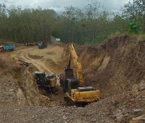 Diduga langgar aturan lingkungan,ativitas pengurukan di Rejotangan tuai desakan audit izin