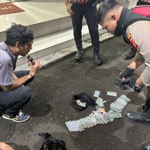 Satgas Anti Tawuran Amankan Pelaku Transaksi Obat Terlarang di Palmerah